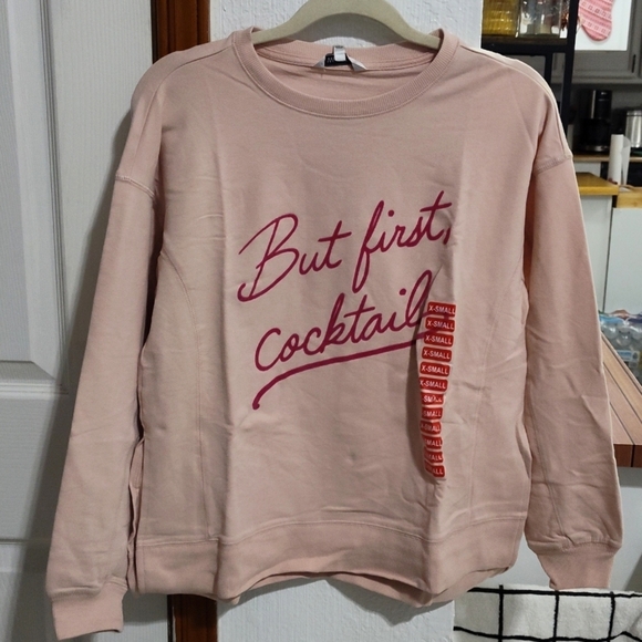 NWT Wildfox "But First Cocktails" Pullover in Blush Size XS - Picture 2 of 8